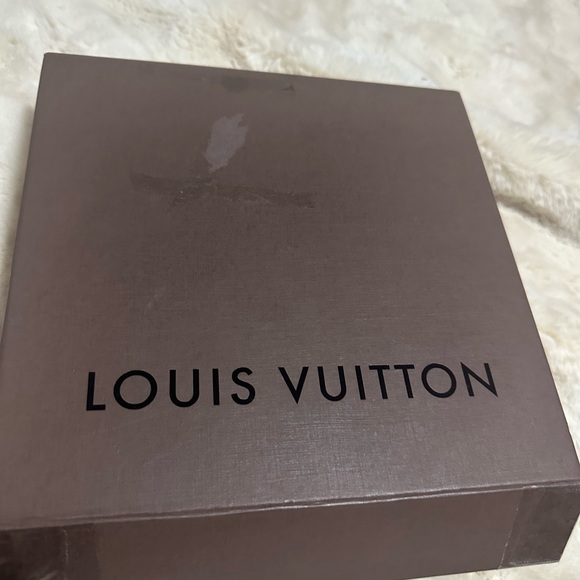 LOUIS VUITTON Rex Rabbit Echarp Rainbow Stripe Fur Muffler M70464 Navy - Picture 4 of 6